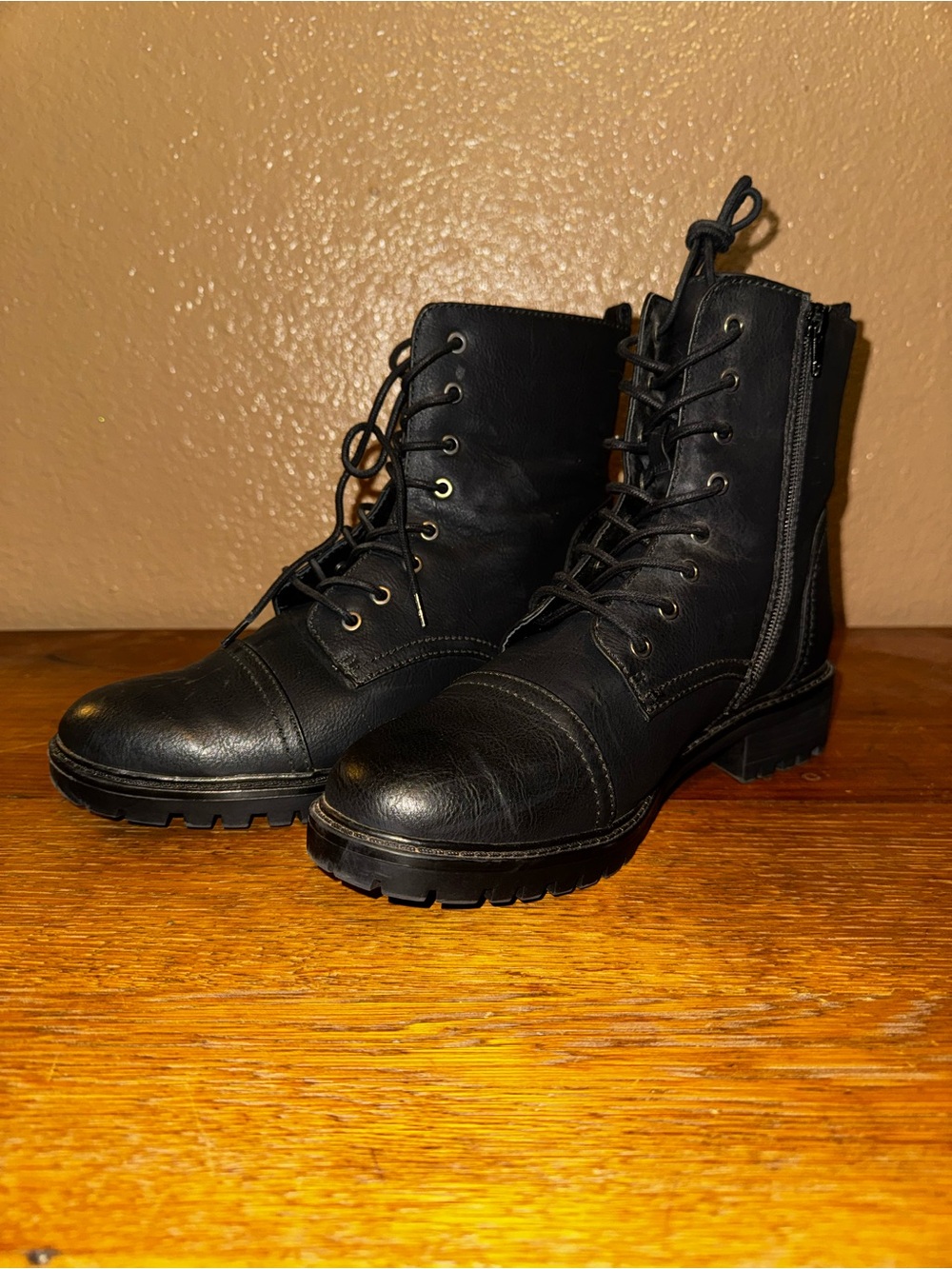 Target Black Lace-Up Side-Zip Combat Boots Sz 11
